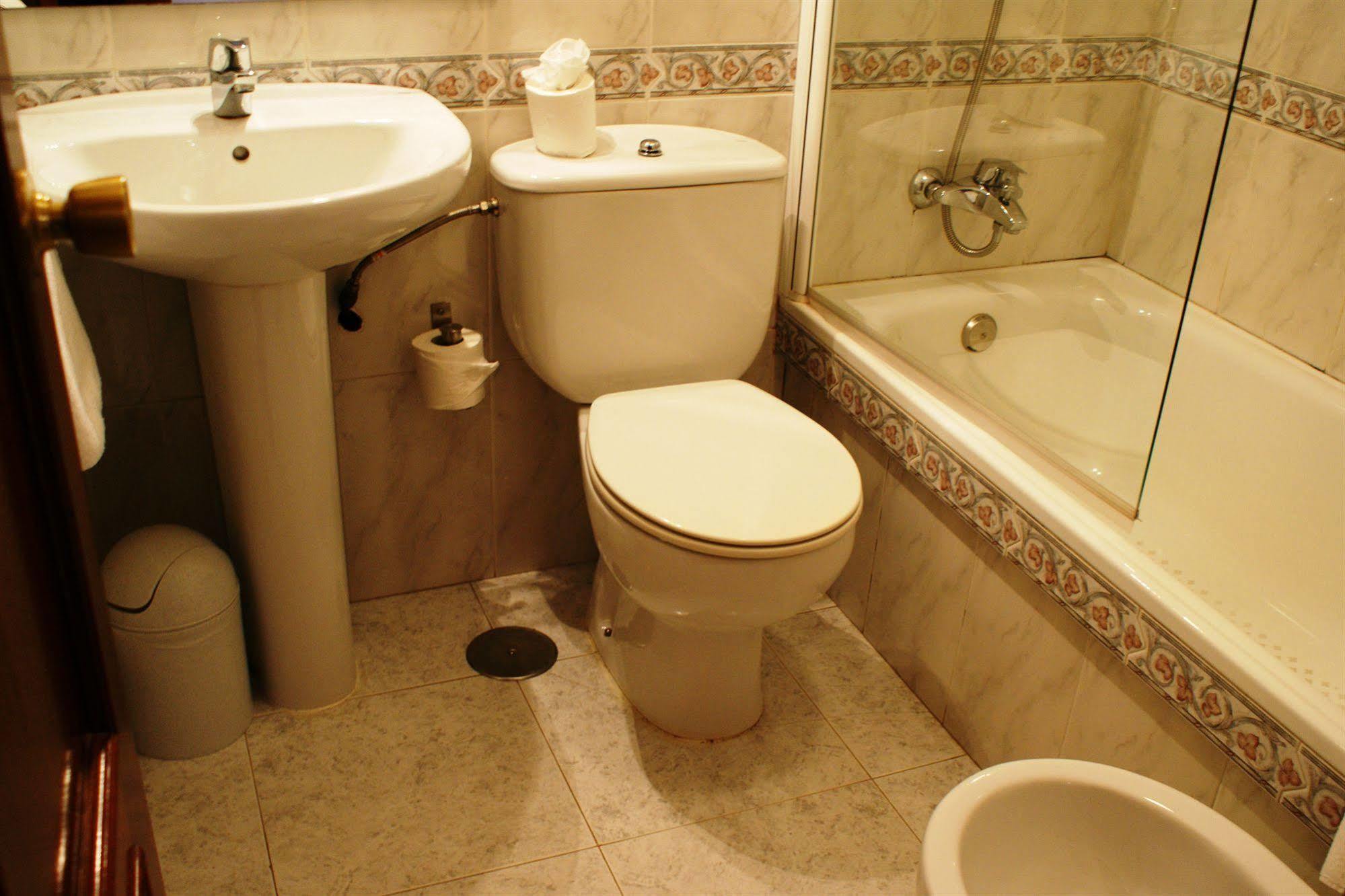Rodeiramar 2a Hotel