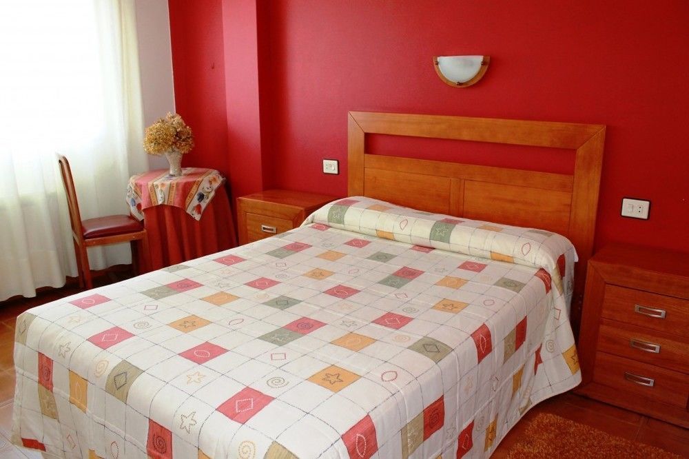 Rodeiramar 2a Hotel 2*